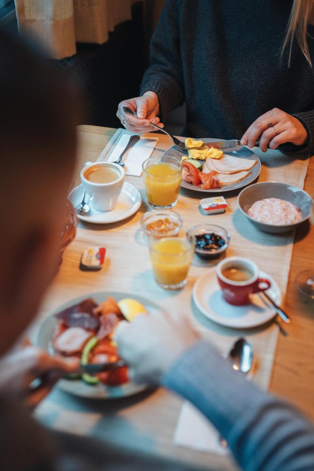 Zermatt Budget Rooms Экстерьер фото